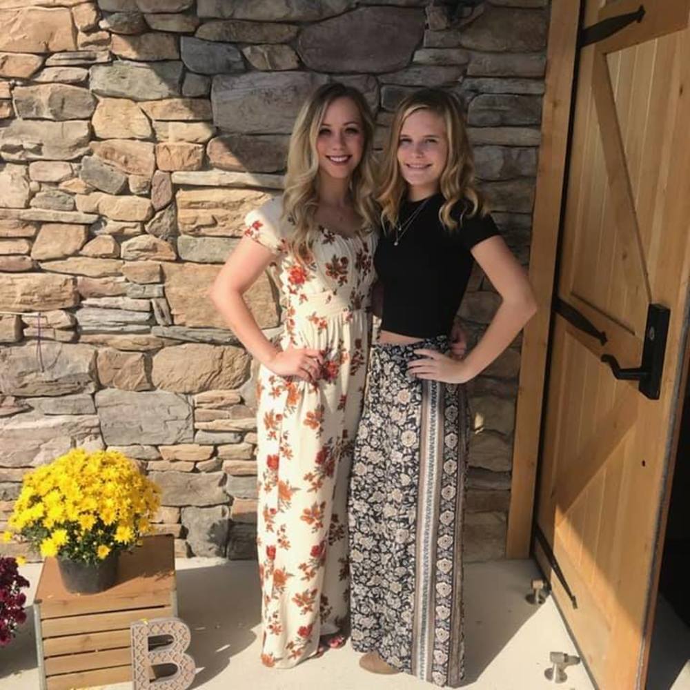 Meet your Posher, Cortney